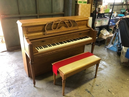 BOCKLER /ベックラー　アップライトピアノ AH-100 3本ペダル　木目 状態良好品 インテリアとしても雰囲気抜群❣️