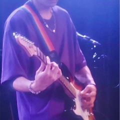 優しいリードギターさん来てください。ギタリストさんはお話中です。 − 広島県