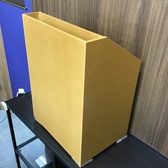 ウッドマガジンラックの画像