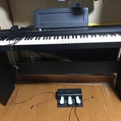 電子ピアノ
