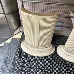 なんかわかりません、駐車止めとかにどうでしょう。の画像
