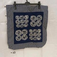 0527-132 座布団カバー　56cm