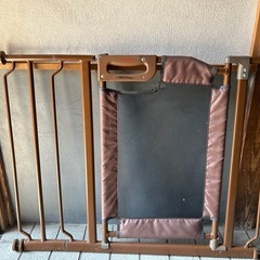 ベビーゲート