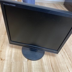 モニター小　備品無し