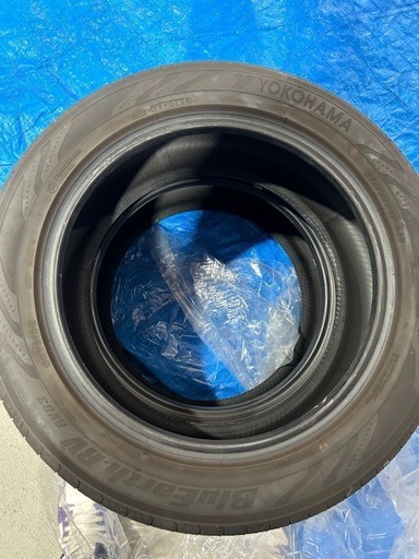 夏用ヨコハマタイヤ215/55R17 94V