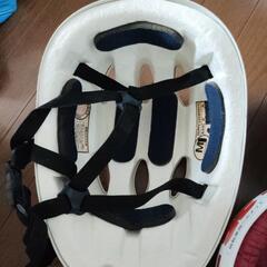 ヘルメットの画像