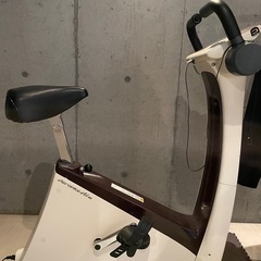KONAMI エアロバイクai-ex/ホワイト/自宅トレーニング