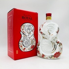 【ウイスキー】ローヤル（巳年限定ボトル）