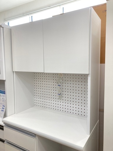 トレファク高槻店】取りに来られる方限定！ガラス扉付レンジボードのご