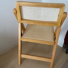 椅子　ラタン　木製の画像