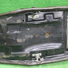 GSX250E. GSX400E　ゴキ三段シートの画像