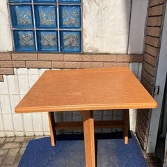 コンパクトテーブルの画像