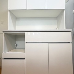 食器棚、カップボード、キッチンボード、キッチン用品
