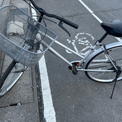 自転車　ママチャリ
