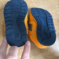 美品！newbalance オレンジ　スニーカー　13.5 ニューバランスの画像