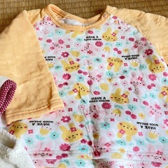 女の子80cm🌱冬パジャマとベストの画像