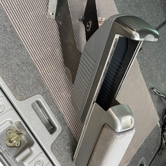 HN22S純正オプション肘置き