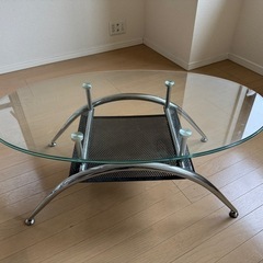ガラステーブル