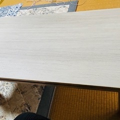 こたつテーブルの画像
