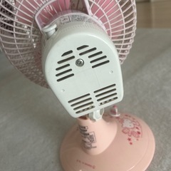 キティちゃん ミニ扇風機の画像
