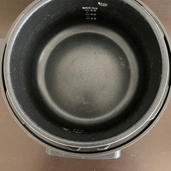 電気圧力鍋　アイリスオーヤマ  4.0L KPC-MA4-B の画像