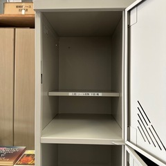 オフィスロッカーの画像
