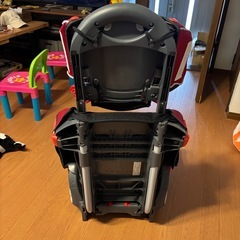 Aprica チャイルドシートの画像