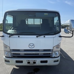 タイタン　3t 平ボディー