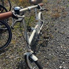 折りたたみ自転車の画像
