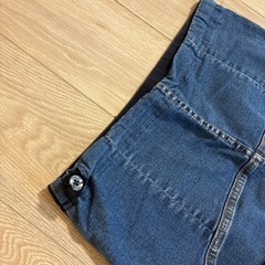 マタニティジーンズの画像