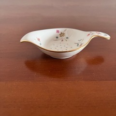 ノリタケ ティーストレーナー