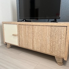 テレビ台　LOWYA