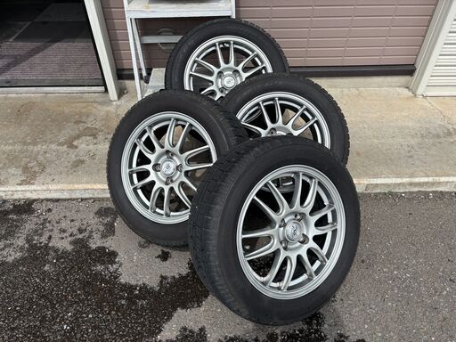 15インチ中古アルミ　６J　100×4穴