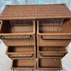 収納家具の画像