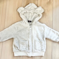 80サイズ　ホワイト フリース クマのフード付き