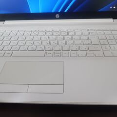 HP　高年式高性能Ryzen搭載 高速SSD240G メモリ大容量6G テンキー　大画面フルHD対応15.6インチ　薄型スリム　HDMI出力 USB3.0 Wifi対応の画像