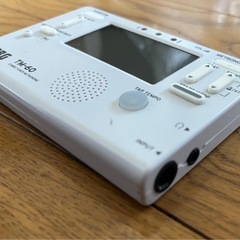 【KORG TM-60】チューナー＆メトロノーム一体型の画像