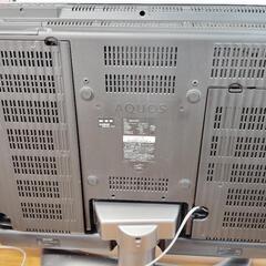 32インチ シャープテレビ AQUOSの画像