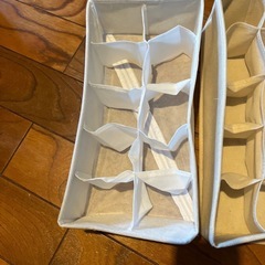 タンス　仕切り　二個セットの画像