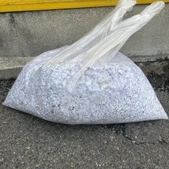 【無料】シュレッダー済み紙くず差し上げます（梱包・緩衝材などに） 