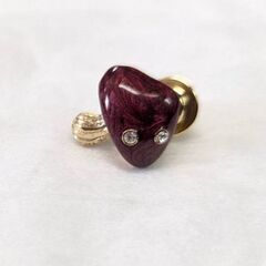 ☆アクセサリー　ピンブローチ　ワインレッドきのこ　中古品の画像