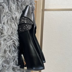 【SHEIN】チャンキーヒールパンプス（23.5cm）の画像