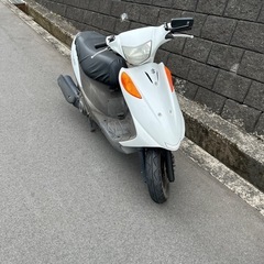 スズキ　アドレスv125 微カスタム ホワイト　　アドレスv12...