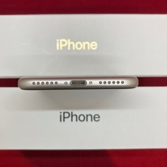 iPhoneSE3 64GB SIMフリーの画像