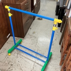 I2505-782 キャスター付きカラフルハンガーラック 中古