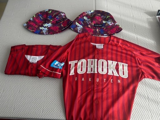 楽天イーグルス　応援グッズ　ユニホーム　帽子　タオルなど　中古現状渡し 楽天イーグルス 応援グッズ ユニホーム 帽子 タオルなど 中古