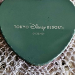 4個　ディズニーミッキーマウスとミニーマウスのハート型空き缶の画像