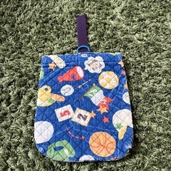 リュック バッグ シューズ入れの画像