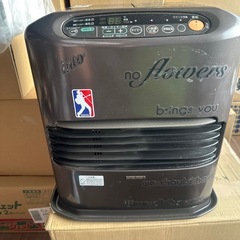 温風ストーブ
