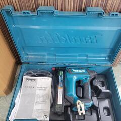【工具】マキタ FN350DZK 充電式面木釘打 18V　本体の...